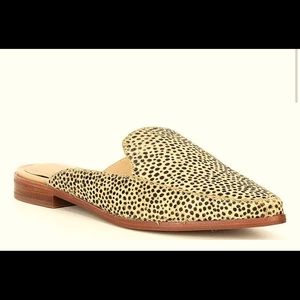 Gibson & Latimer Cheetah Print Mules